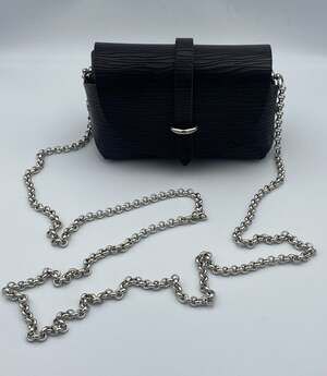 Black Textured Pattern Shoulder Bag Snap Chain Strap Leather Italy Small